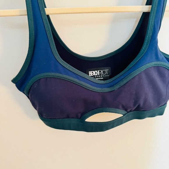 Beach Riot Moxie Top - Wintergreen Colorblock - Picture 4 of 7